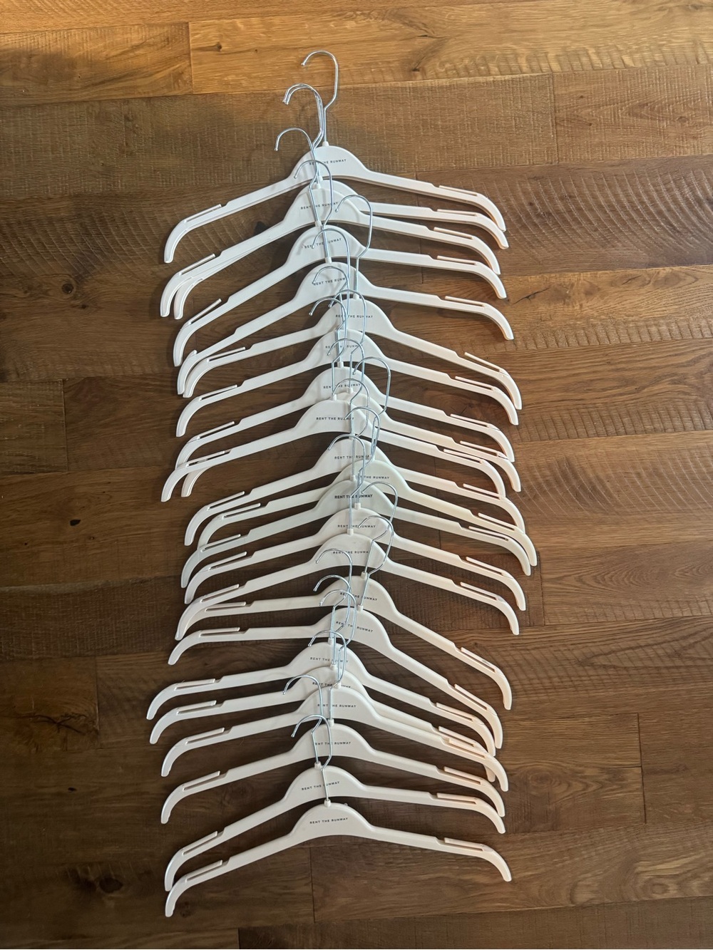 25 Rent the Runway Non-Slip Hangers Closet Organizer LOT BUNDLE